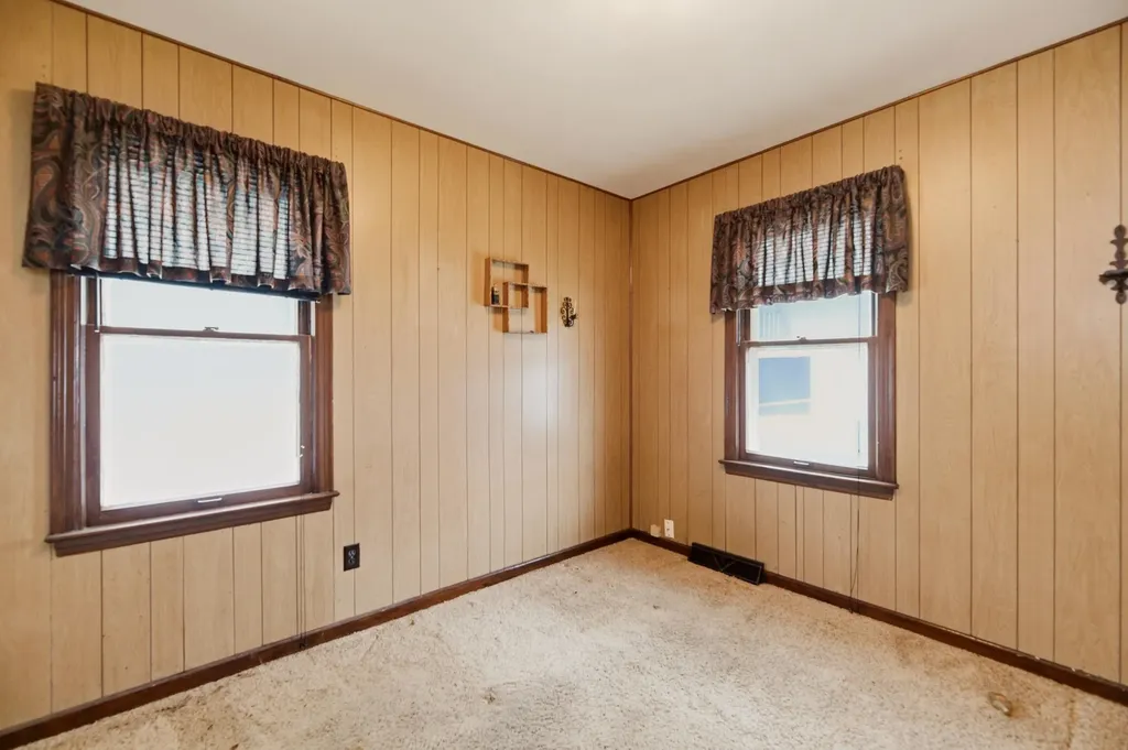 2111 S Pattie Wichita KS 67211
