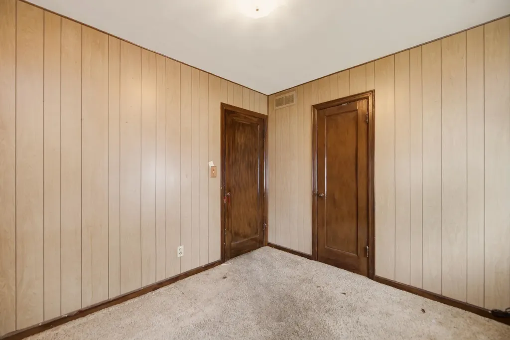 2111 S Pattie Wichita KS 67211