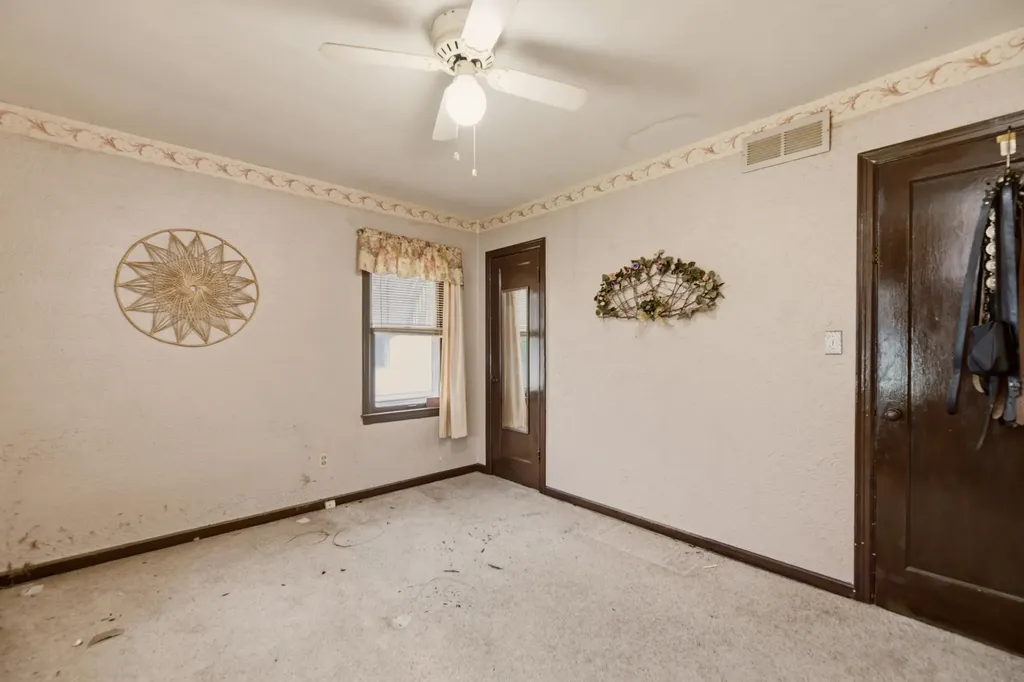 2111 S Pattie Wichita KS 67211