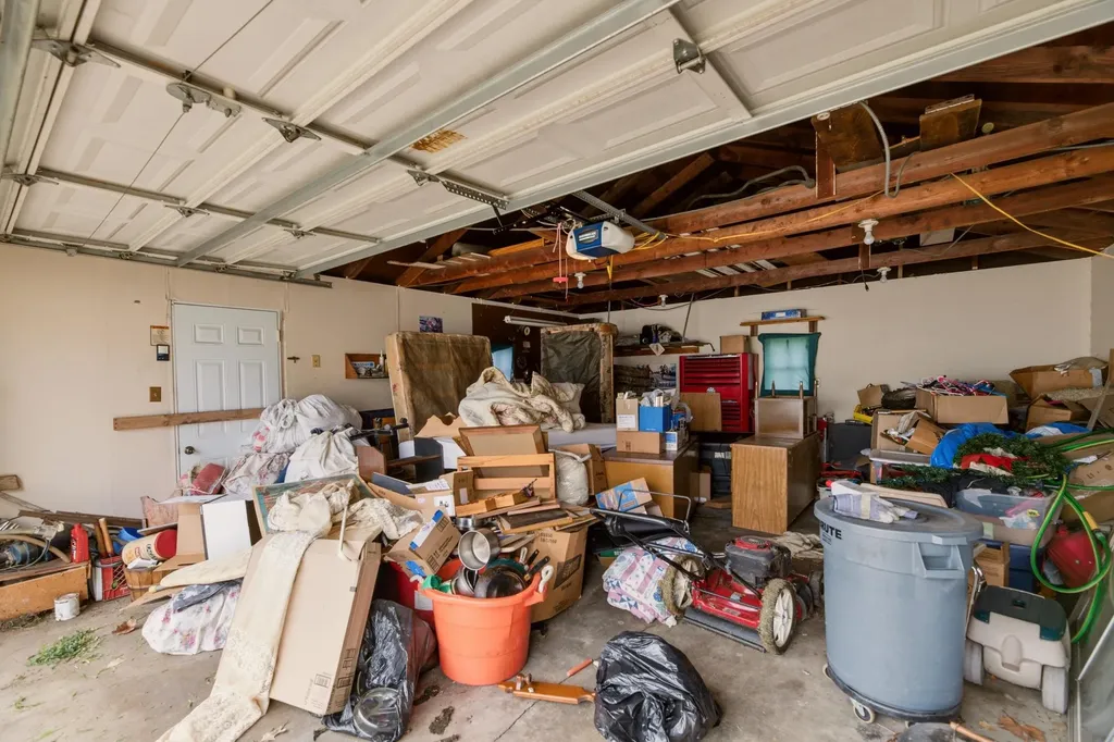2111 S Pattie Wichita KS 67211