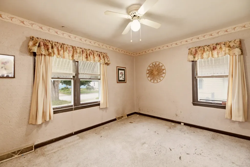 2111 S Pattie Wichita KS 67211