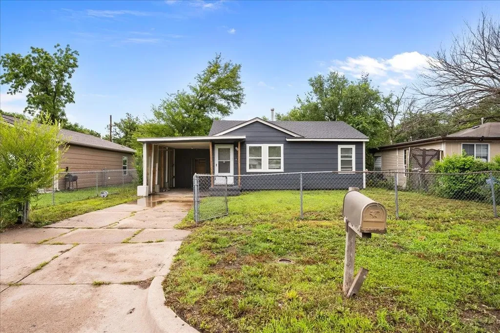 1646 N Poplar Wichita KS 67214