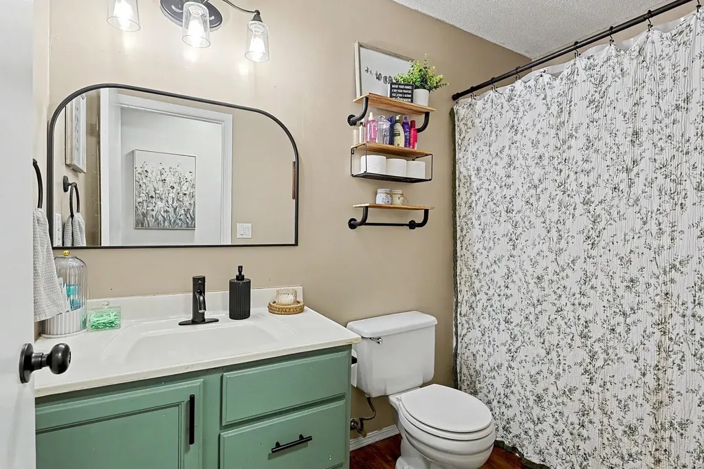 146 E Chestnut Drive Mulvane KS 67110