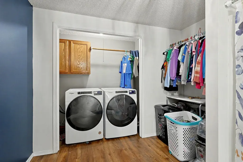 146 E Chestnut Drive Mulvane KS 67110