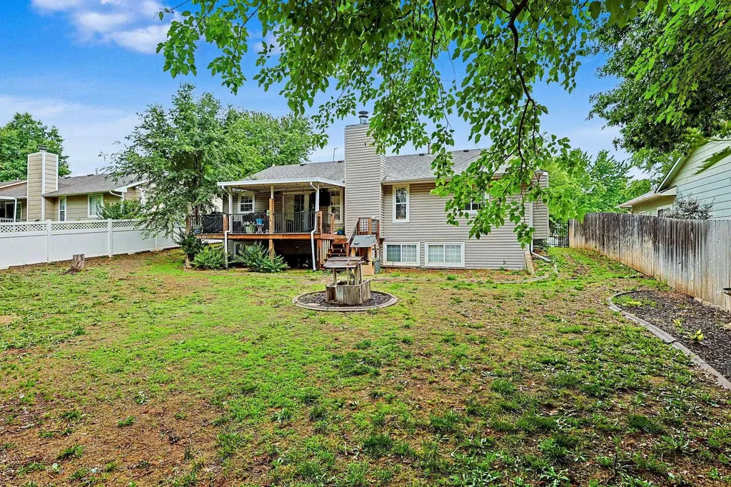146 E Chestnut Drive Mulvane KS 67110