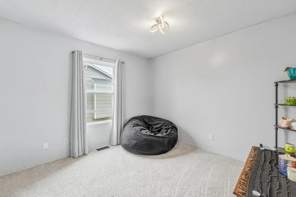 10509 W Yosemite Wichita KS 67215-3001