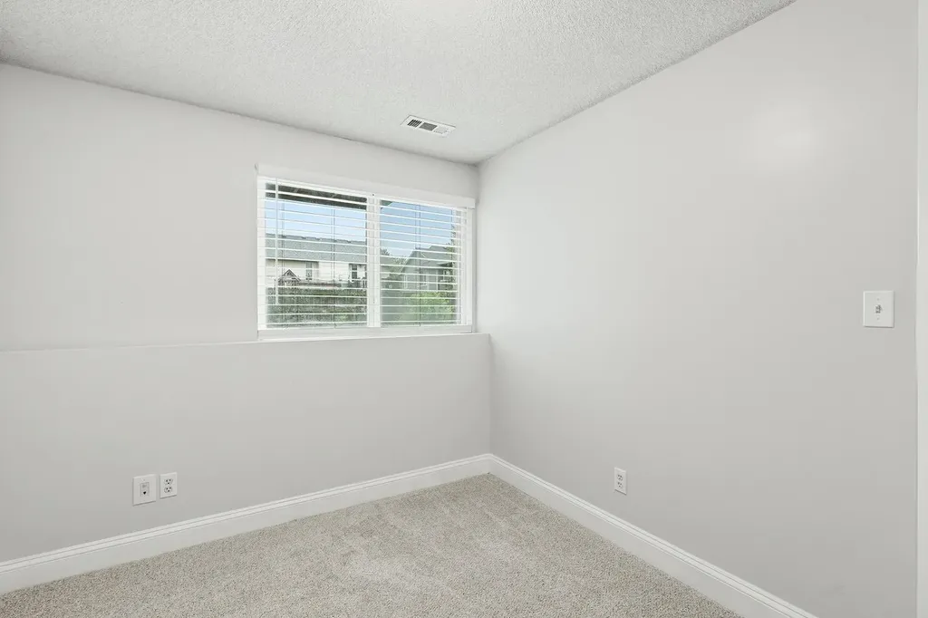 10509 W Yosemite Wichita KS 67215-3001