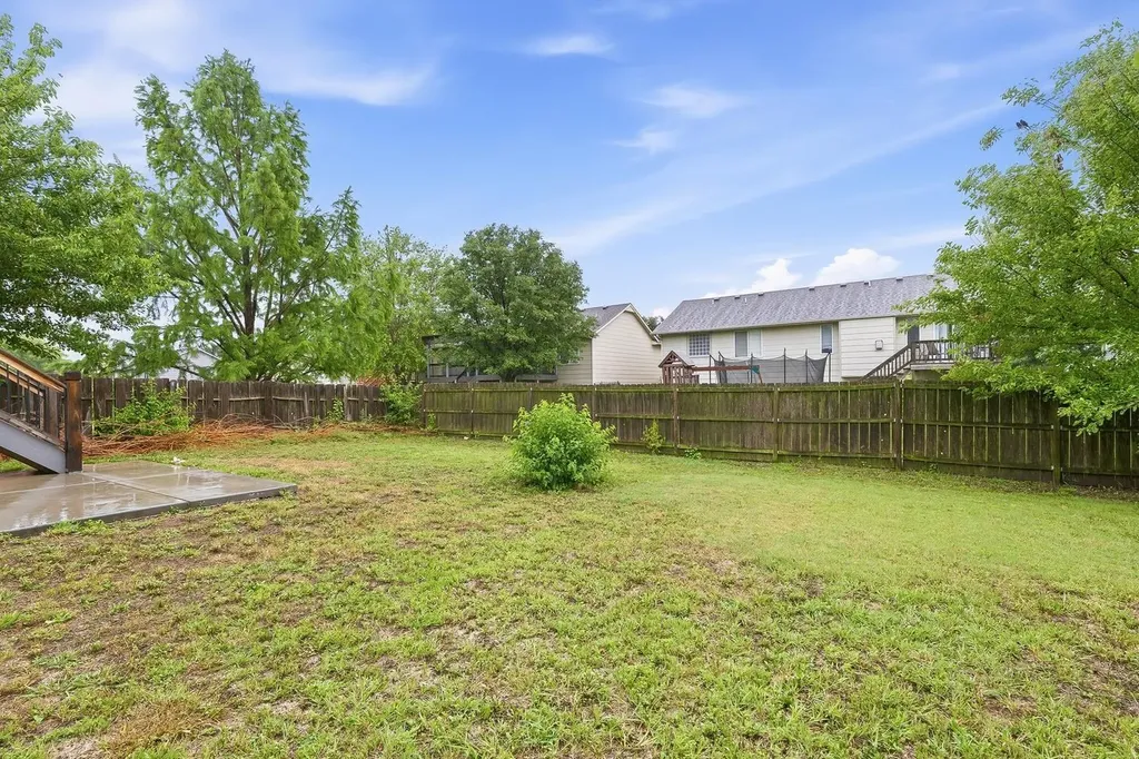 10509 W Yosemite Wichita KS 67215-3001