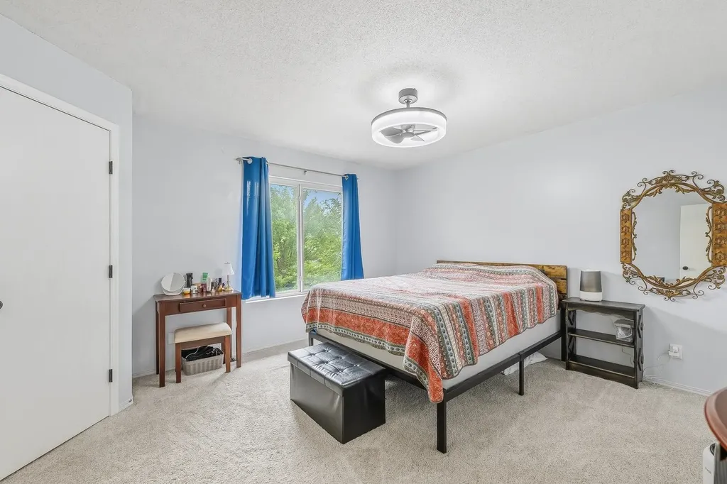 10509 W Yosemite Wichita KS 67215-3001