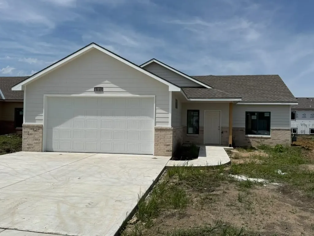 5115 N Toben Court Bel Aire KS 67226