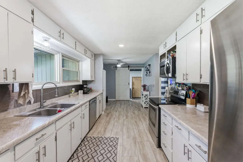 352 S Floyd Street Wichita KS 67209