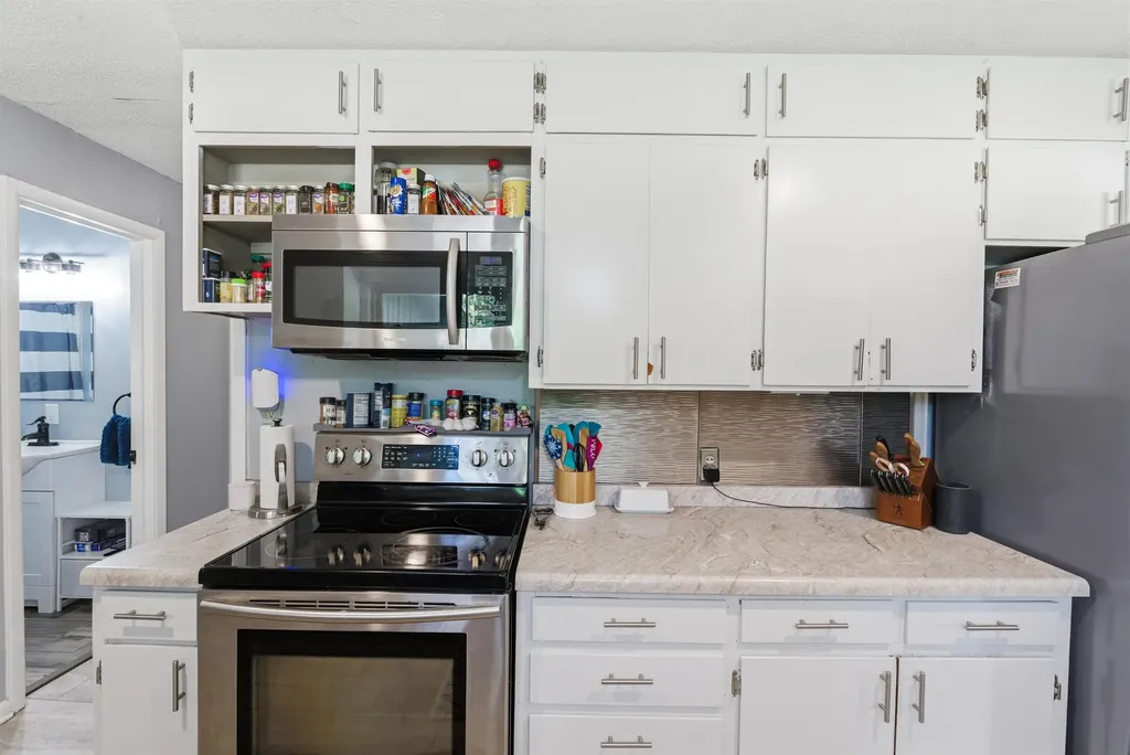 352 S Floyd Street Wichita KS 67209