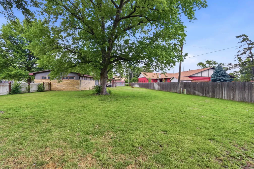 352 S Floyd Street Wichita KS 67209
