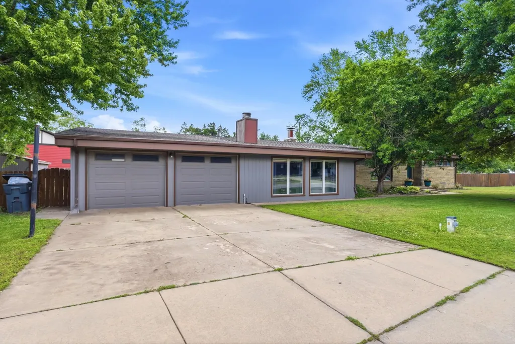 352 S Floyd Street Wichita KS 67209