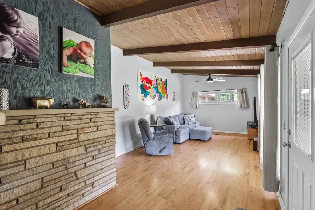 352 S Floyd Street Wichita KS 67209