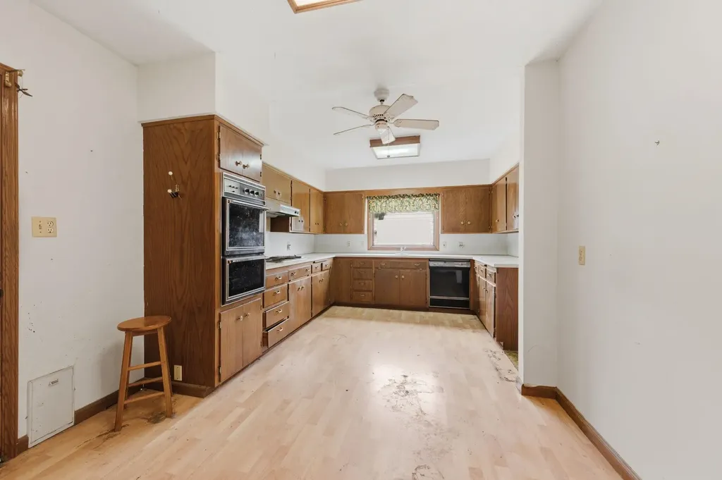 2234 E Rivera Wichita KS 67211