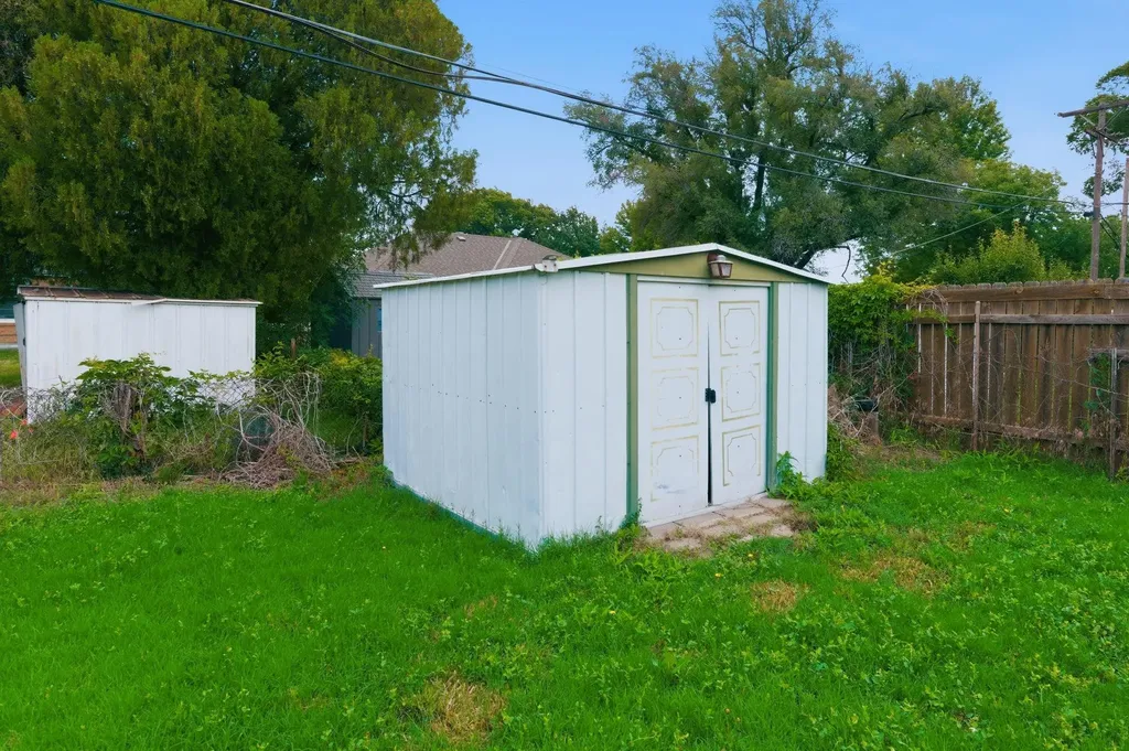 2234 E Rivera Wichita KS 67211