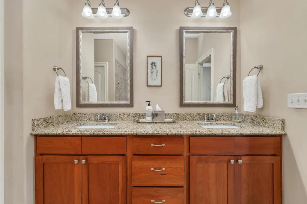 9636 W Village Place Maize KS 67101