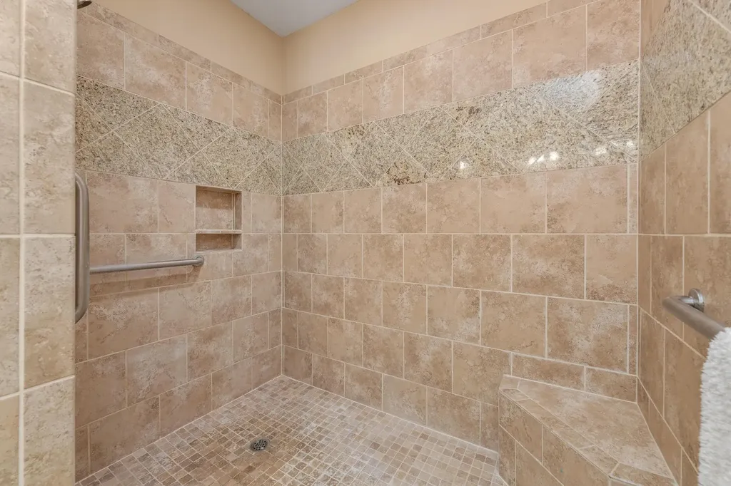 9636 W Village Place Maize KS 67101