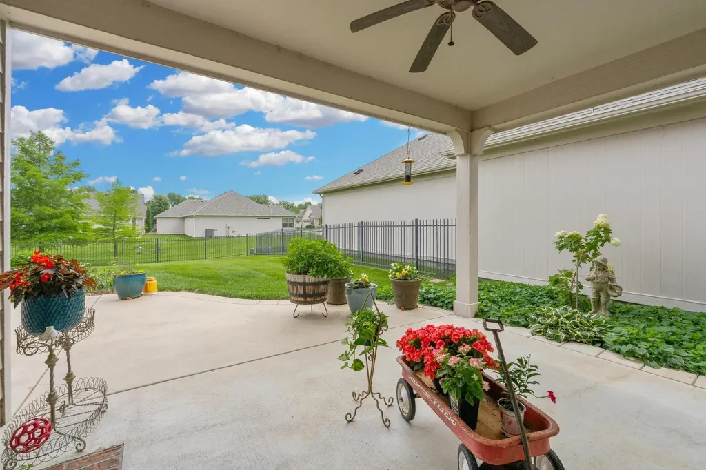9636 W Village Place Maize KS 67101