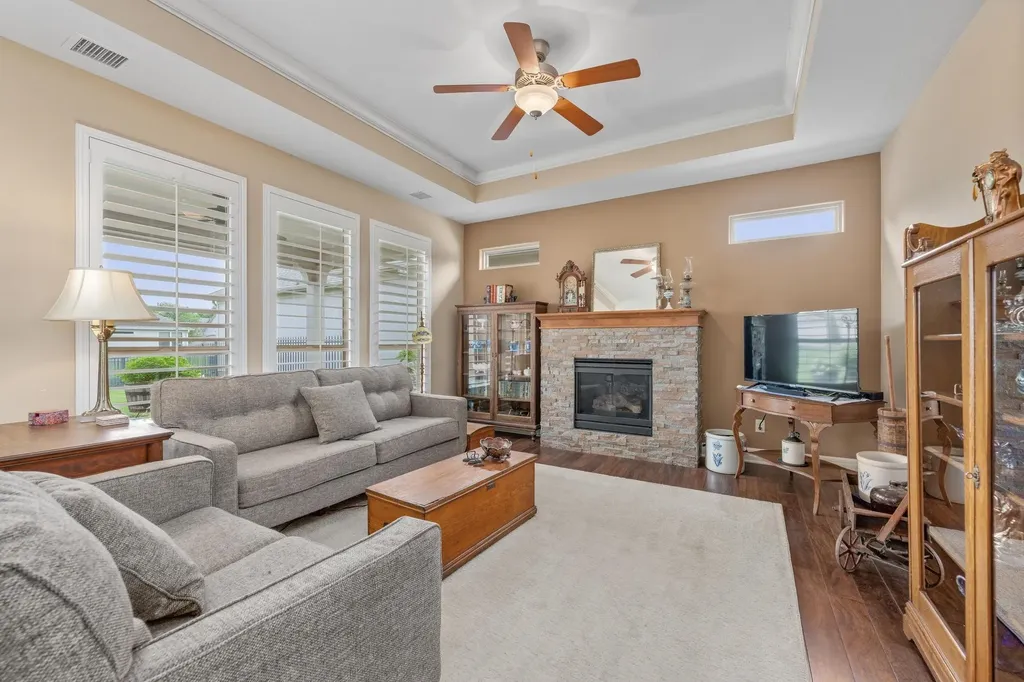 9636 W Village Place Maize KS 67101
