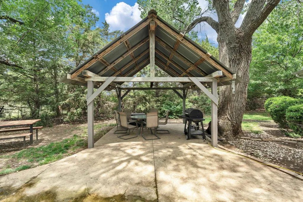 14471 SW Ohio St Road Augusta KS 67010
