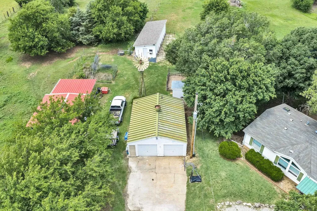 14471 SW Ohio St Road Augusta KS 67010