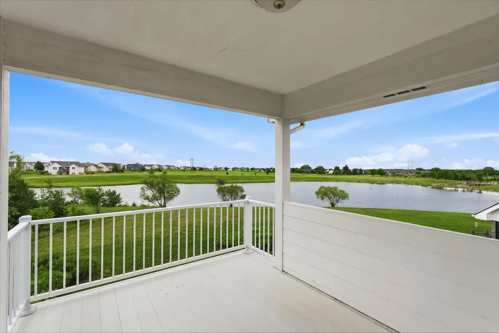 6918 E Summerside Court Bel Aire KS 67226