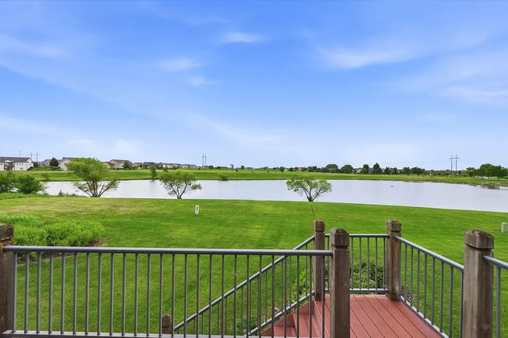 6918 E Summerside Court Bel Aire KS 67226