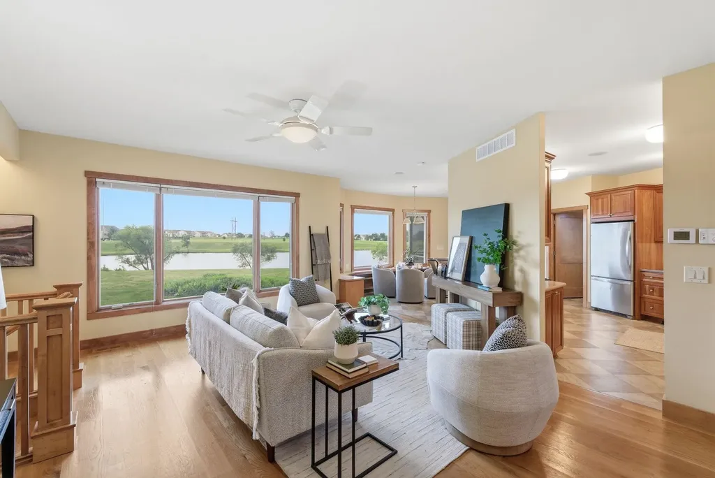 6918 E Summerside Court Bel Aire KS 67226