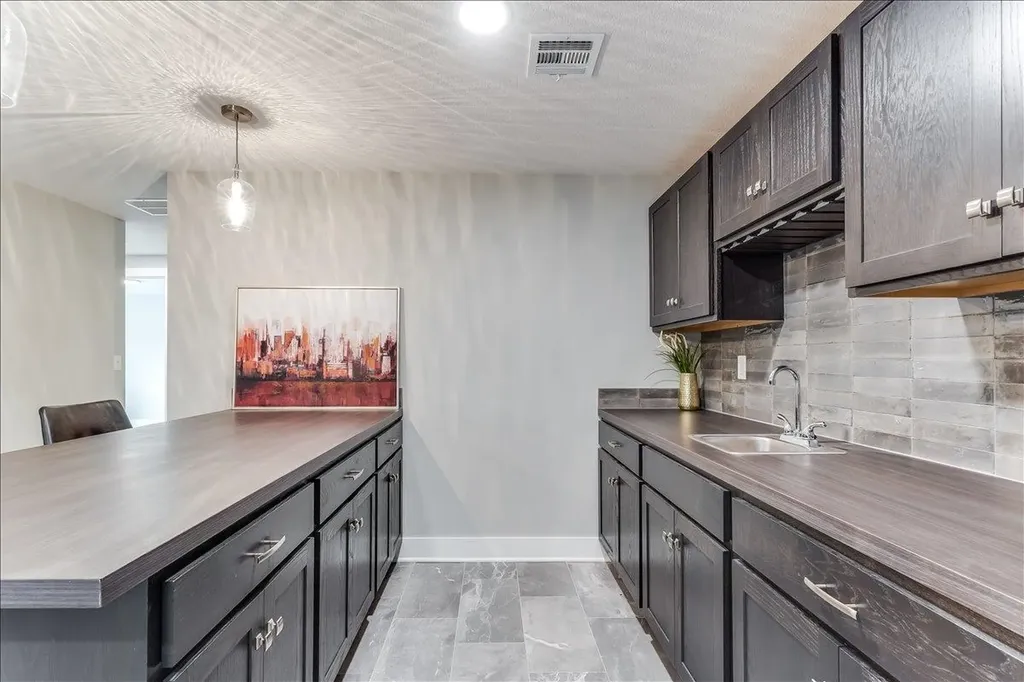 8356 W Kackley Court Wichita KS 67205