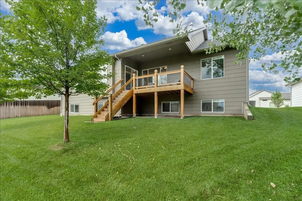 8356 W Kackley Court Wichita KS 67205