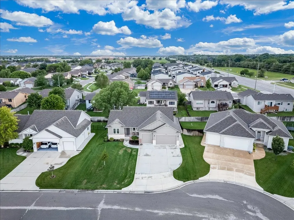 8356 W Kackley Court Wichita KS 67205