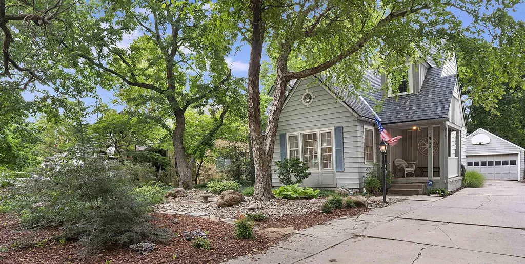 1450 N Salina Wichita KS 67203