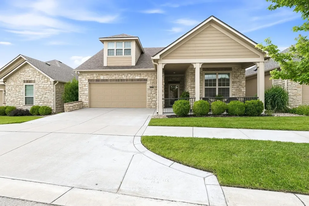 1212 S Nineiron Wichita KS 67235