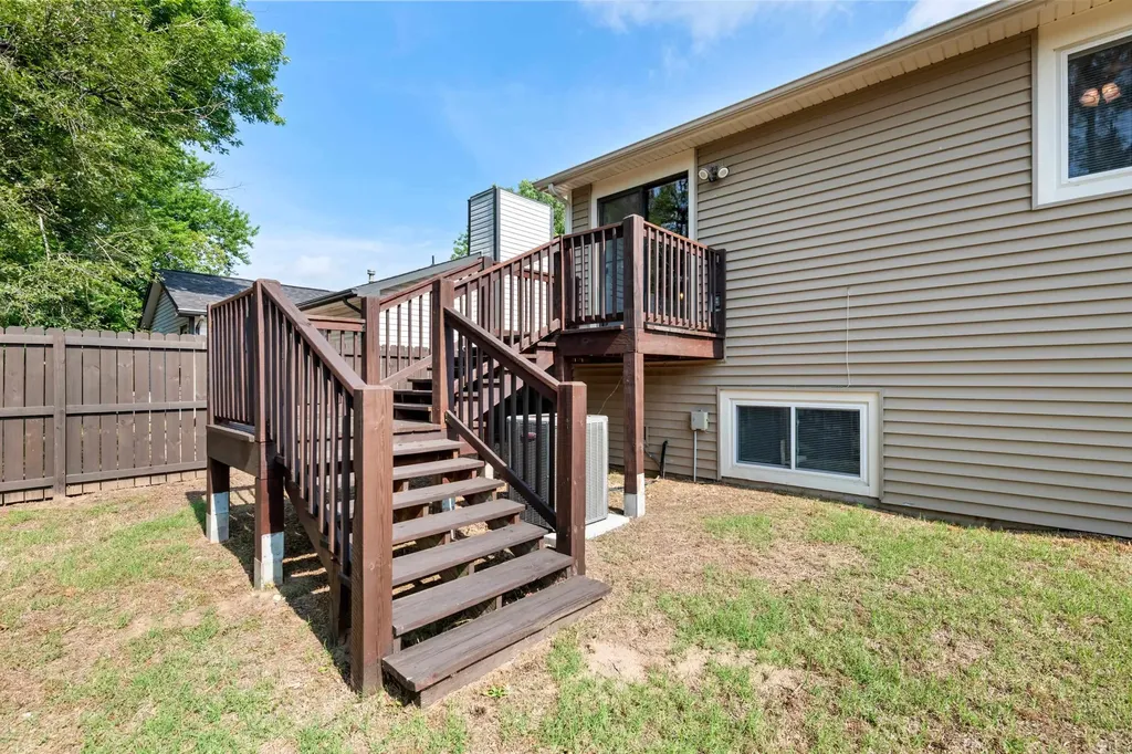 929 E Mona Circle Wichita KS 67216