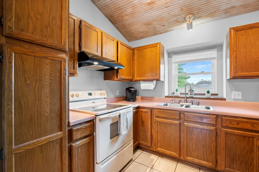 929 E Mona Circle Wichita KS 67216
