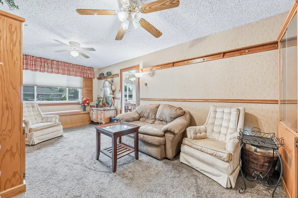 1303 W Marlboro Wichita KS 67217