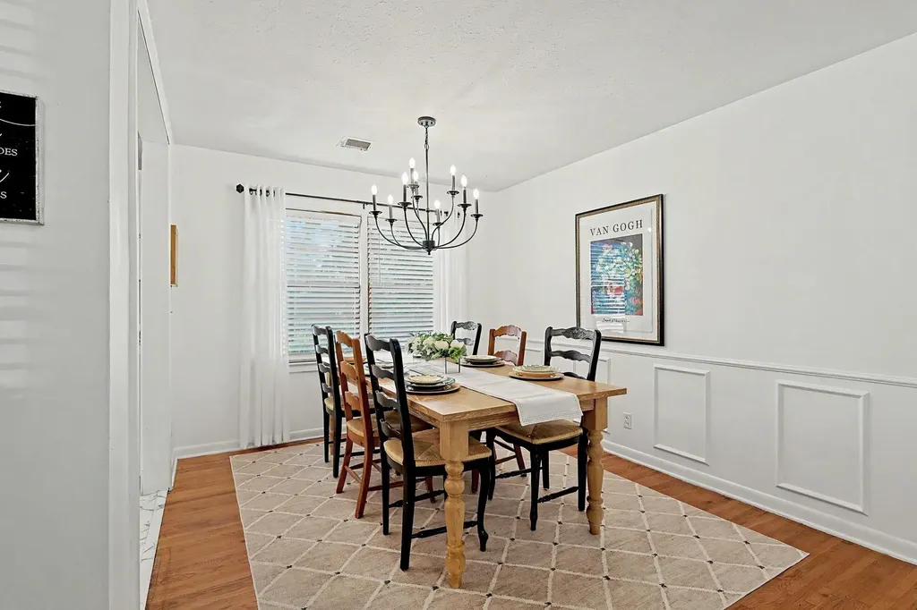 6544 E Oneida Wichita KS 67206