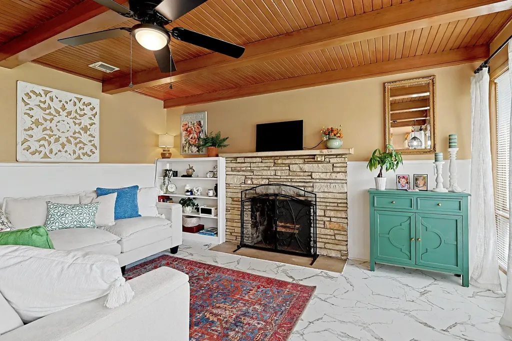 6544 E Oneida Wichita KS 67206