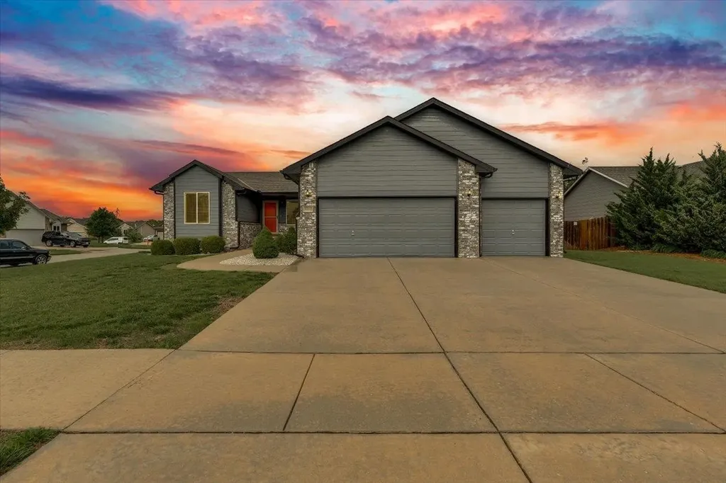 3212 N Whittier Street Derby KS 67037