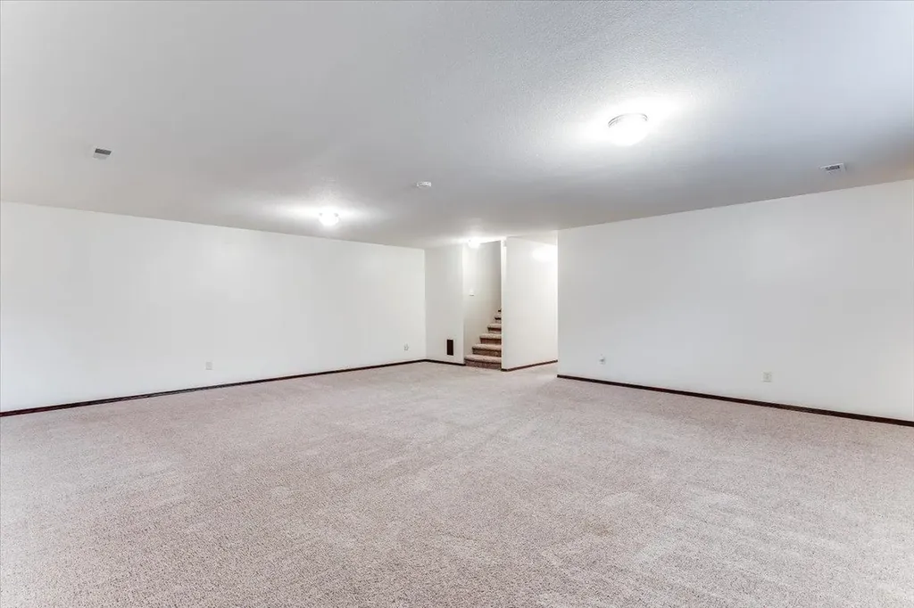 3212 N Whittier Street Derby KS 67037