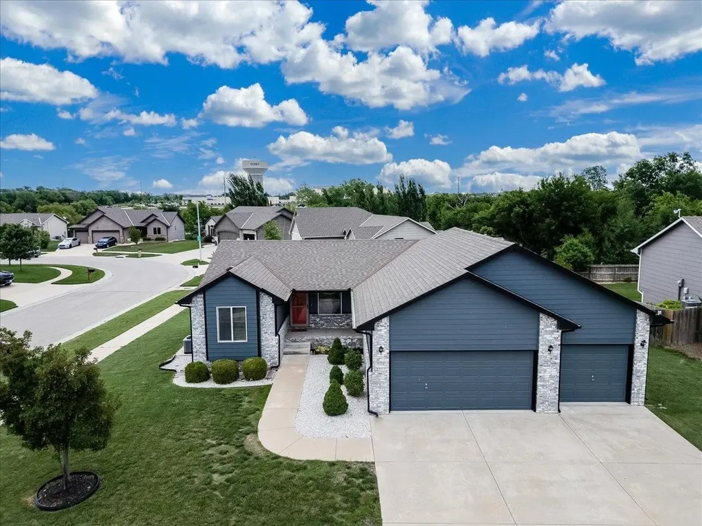 3212 N Whittier Street Derby KS 67037