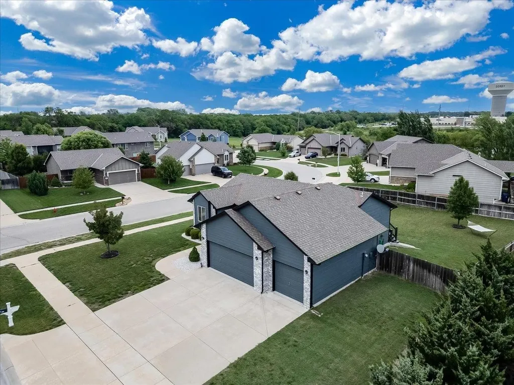 3212 N Whittier Street Derby KS 67037