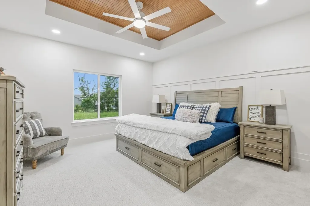 8235 E Summerside Place Bel Aire KS 67226