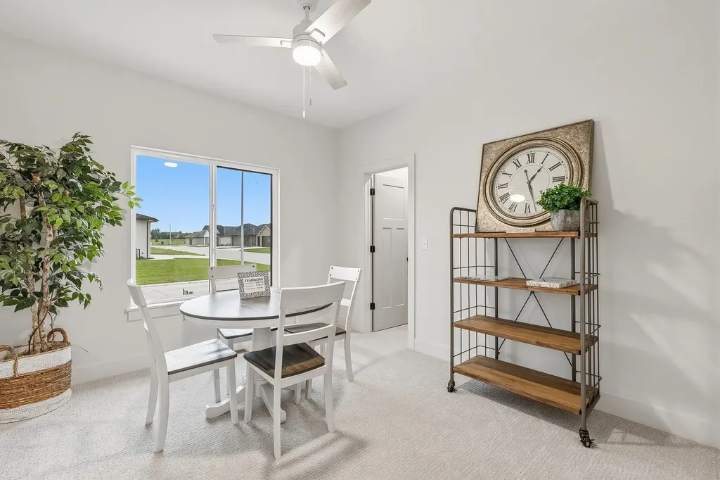 8235 E Summerside Place Bel Aire KS 67226