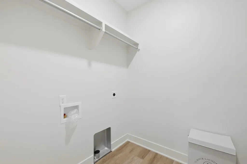 8235 E Summerside Place Bel Aire KS 67226