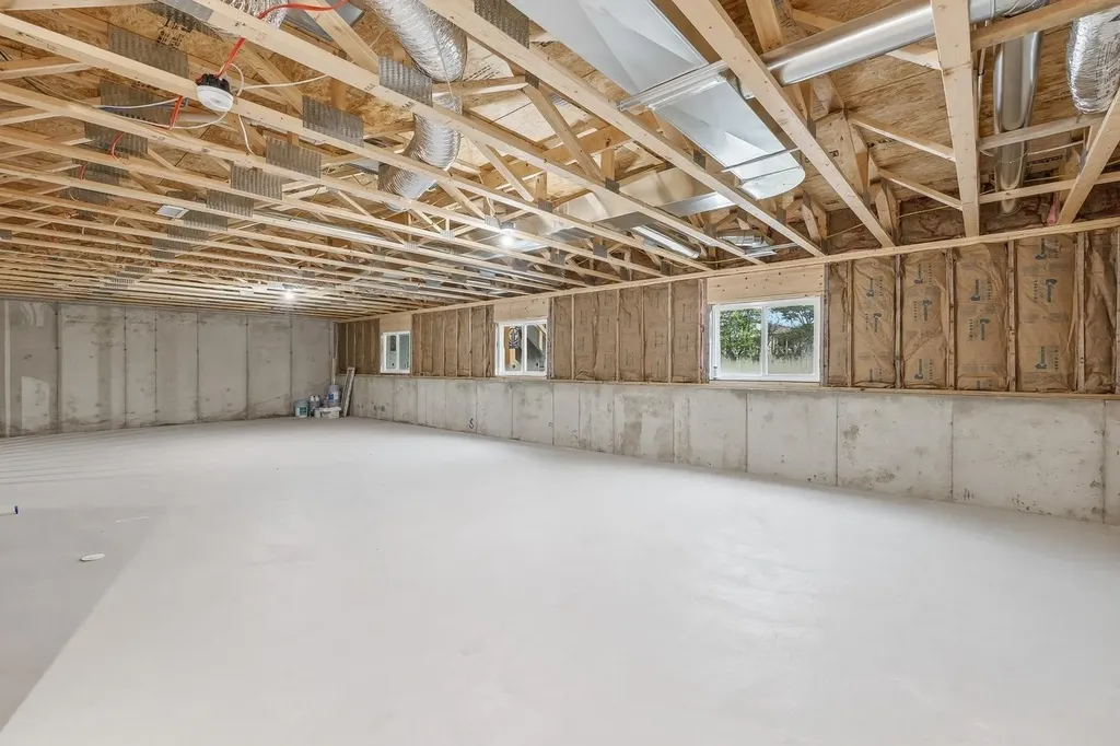 8235 E Summerside Place Bel Aire KS 67226