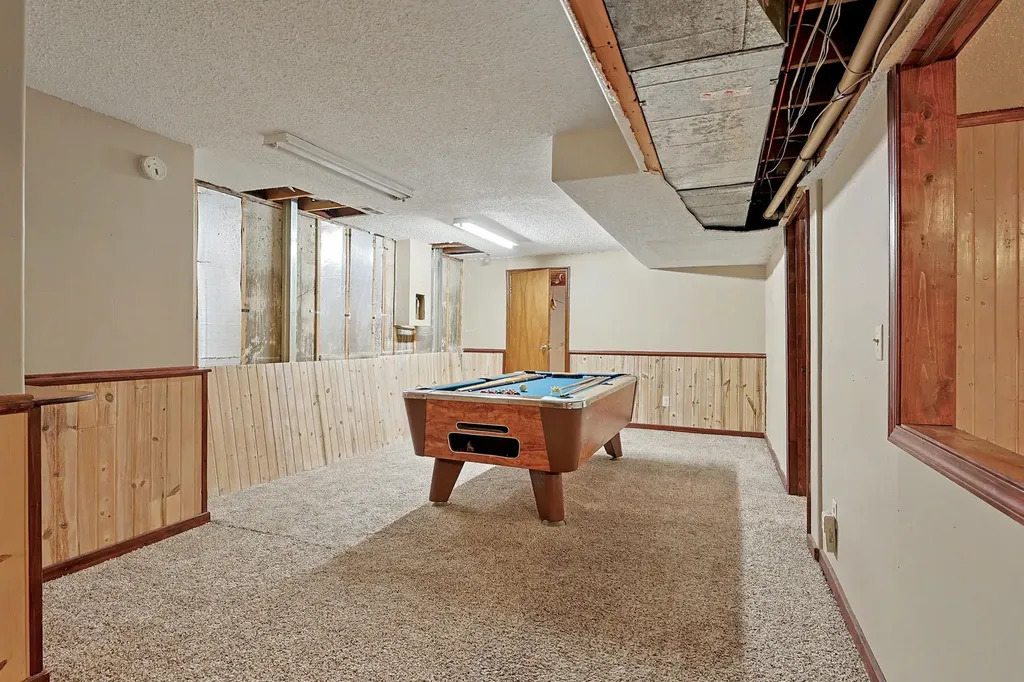 533 E Parkwood Rose Hill KS 67133
