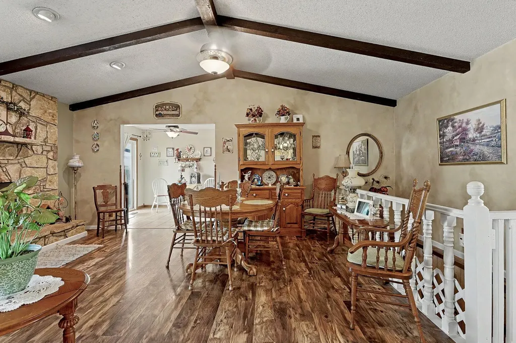 533 E Parkwood Rose Hill KS 67133